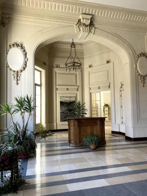 101 Pyrenees Palace Appartement Bagnères-de-Luchon 外观 照片